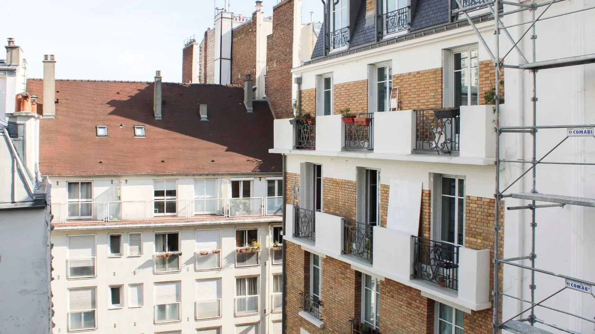 Charming Of 23 M Close To The Sacre-coeur
